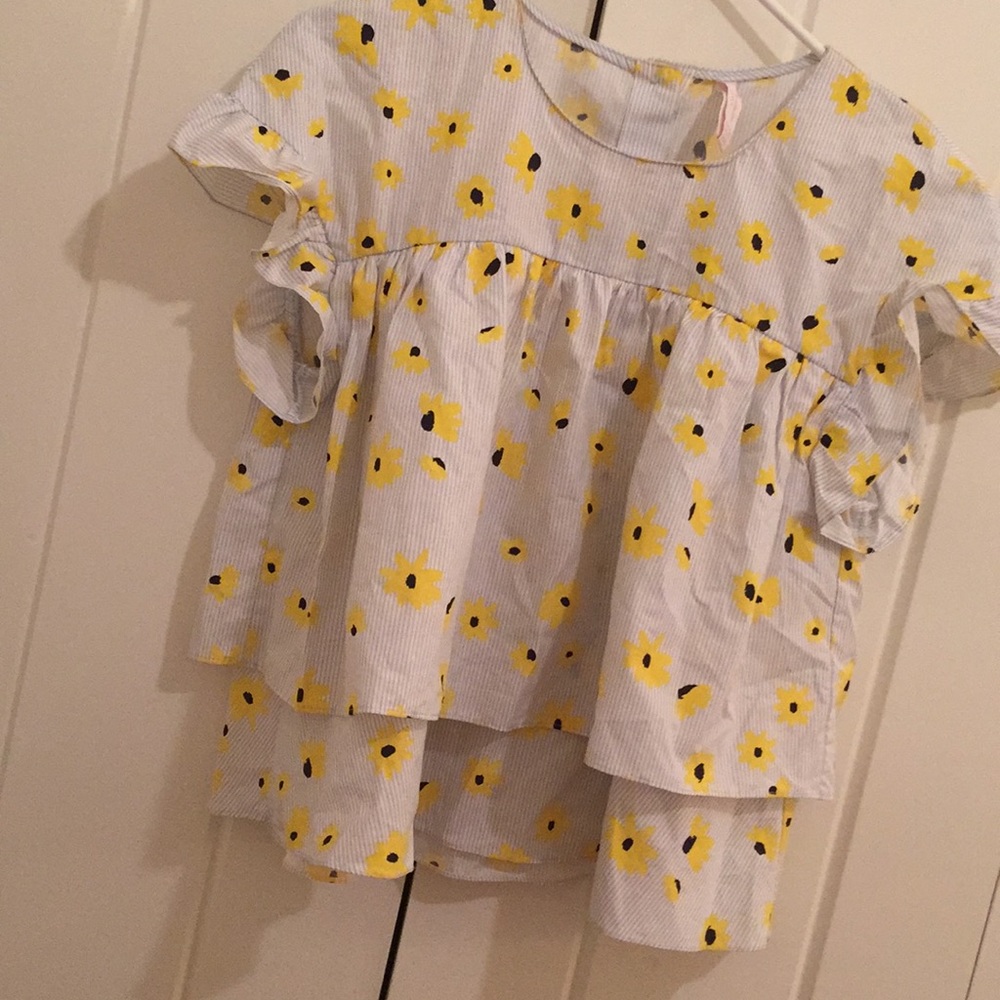 Darling....so classic sweet top